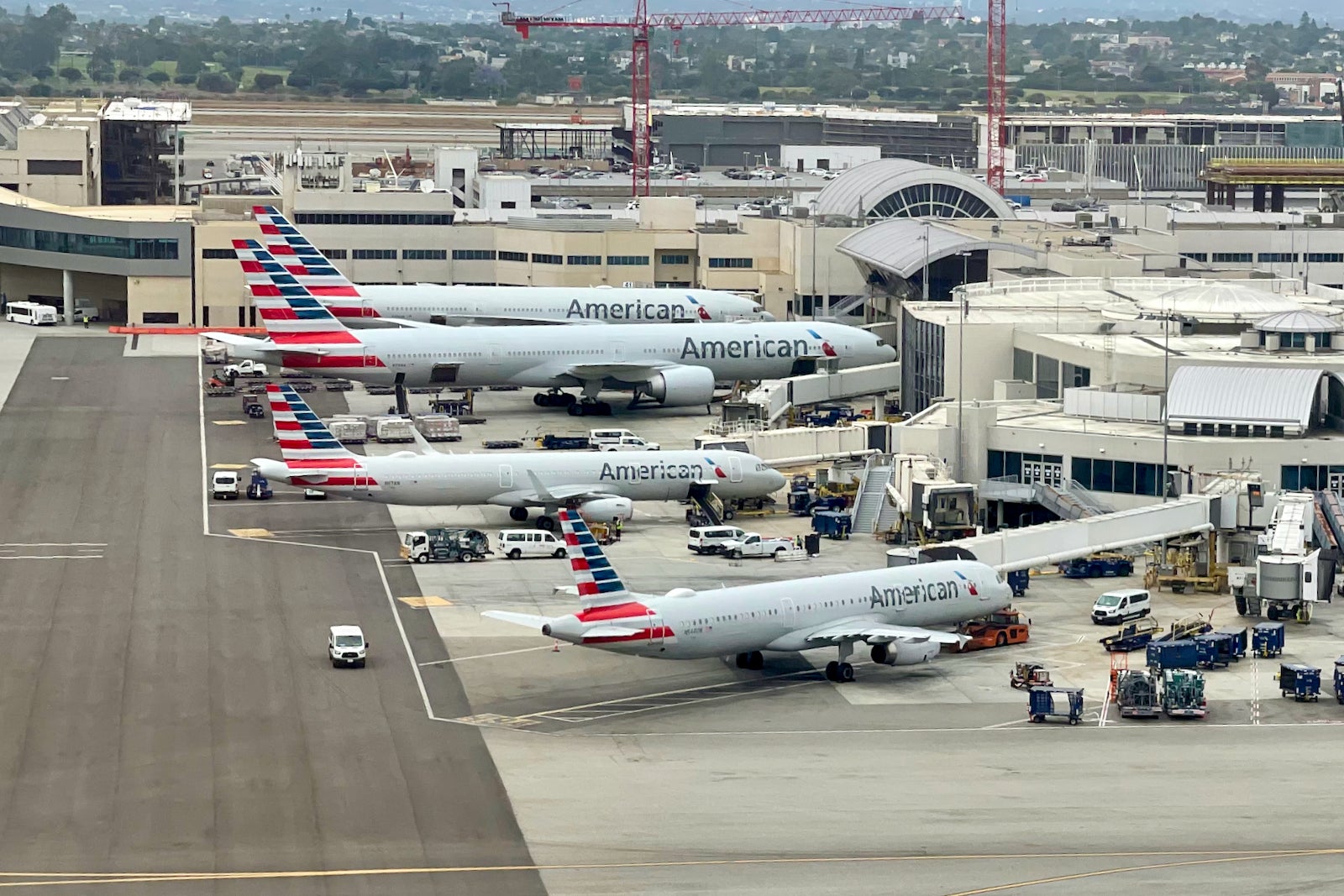 American Airlines planes Los Angeles LAX