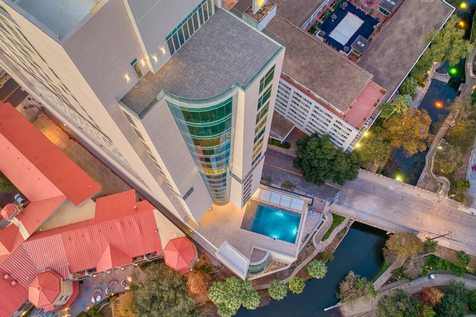 Thompson San Antonio Riverwalk aerial view