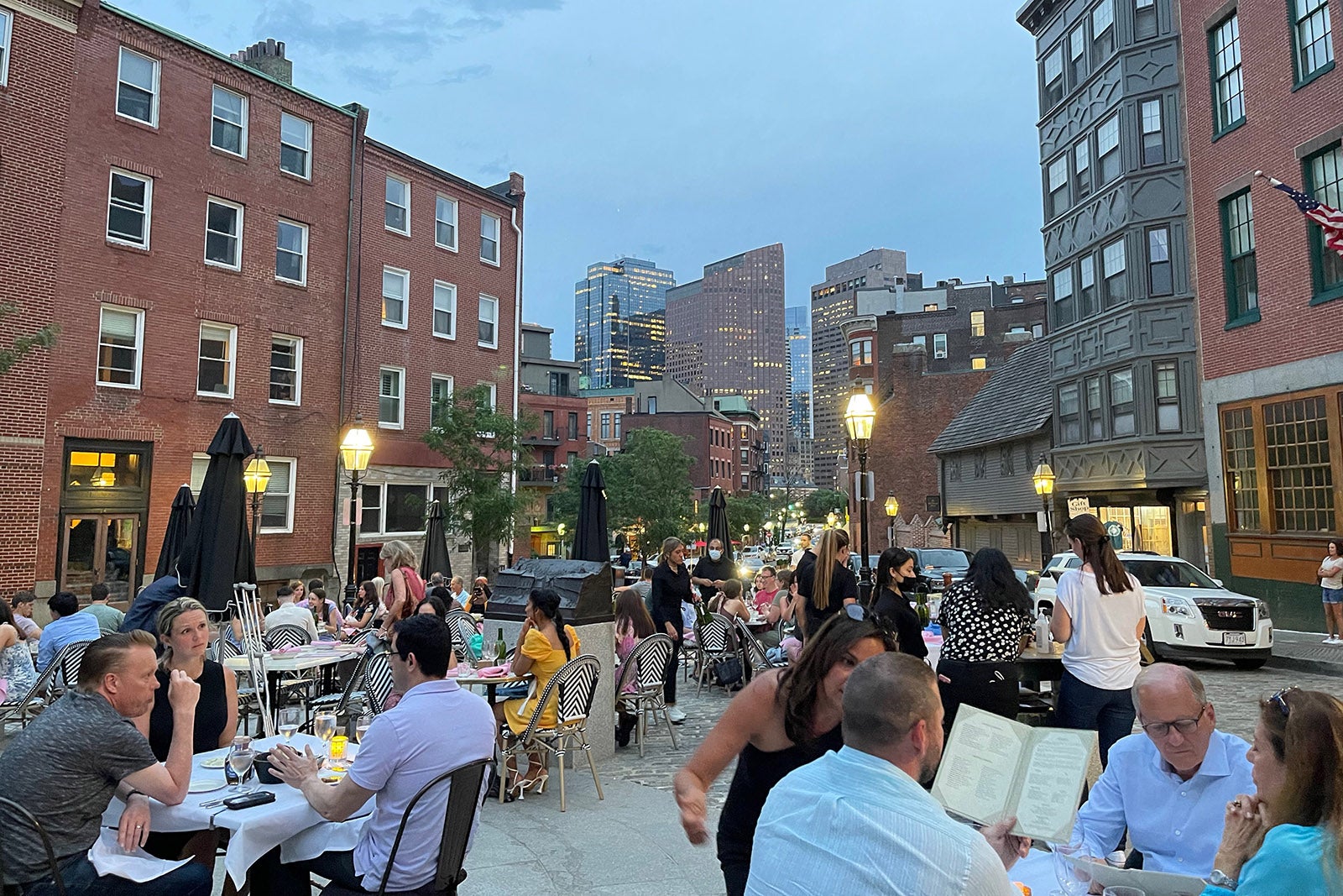 walking food tour boston north end