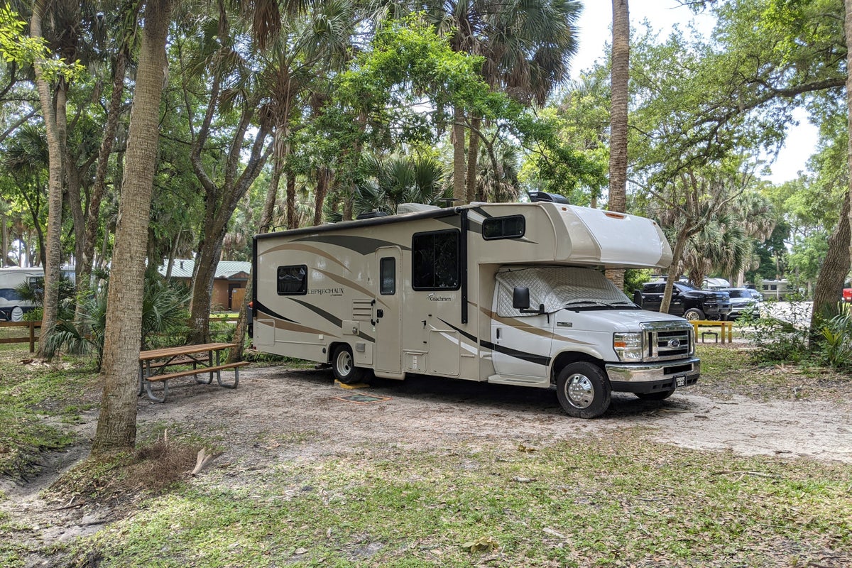 9 tips for finding available RV campsites this summer - The Points Guy