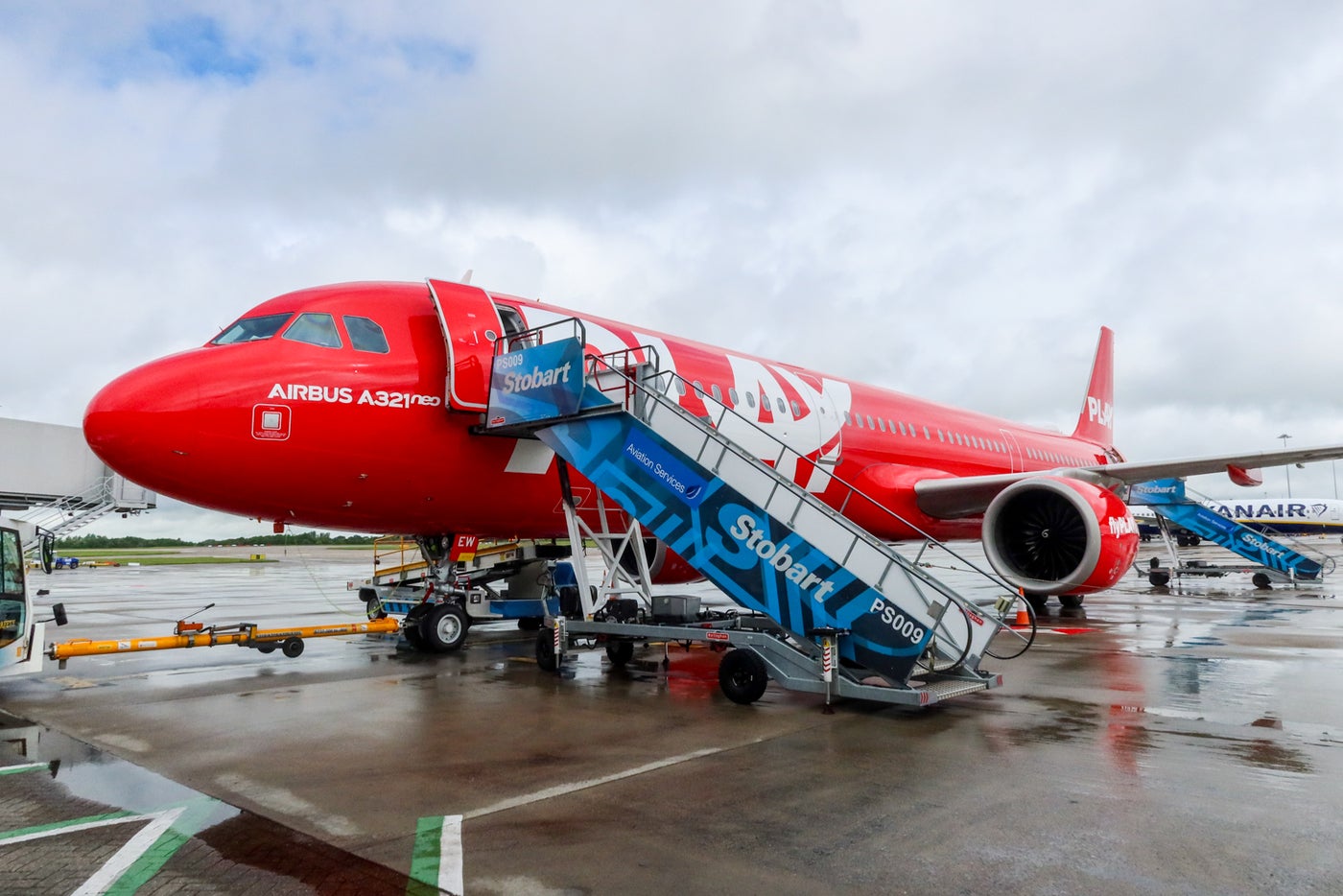 Play 7 reasons flying Iceland's newest airline was a great experience