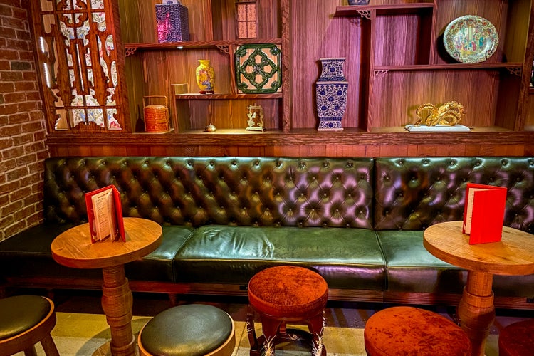 We went to the new 'secret' speakeasy bar in Las Vegas: Here's how to ...