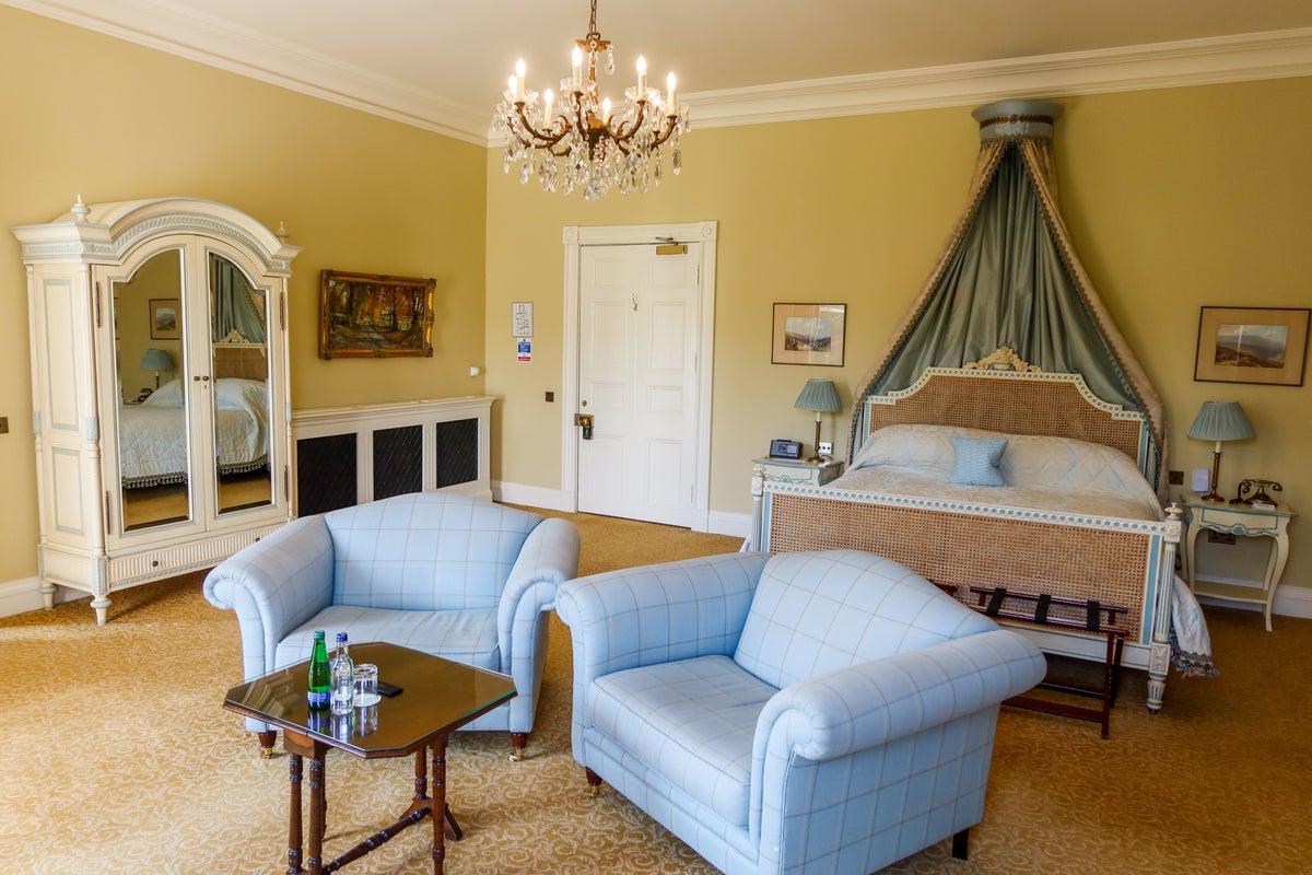 Treated like royalty: A review of Crossbasket Castle, Hyatt's Small ...