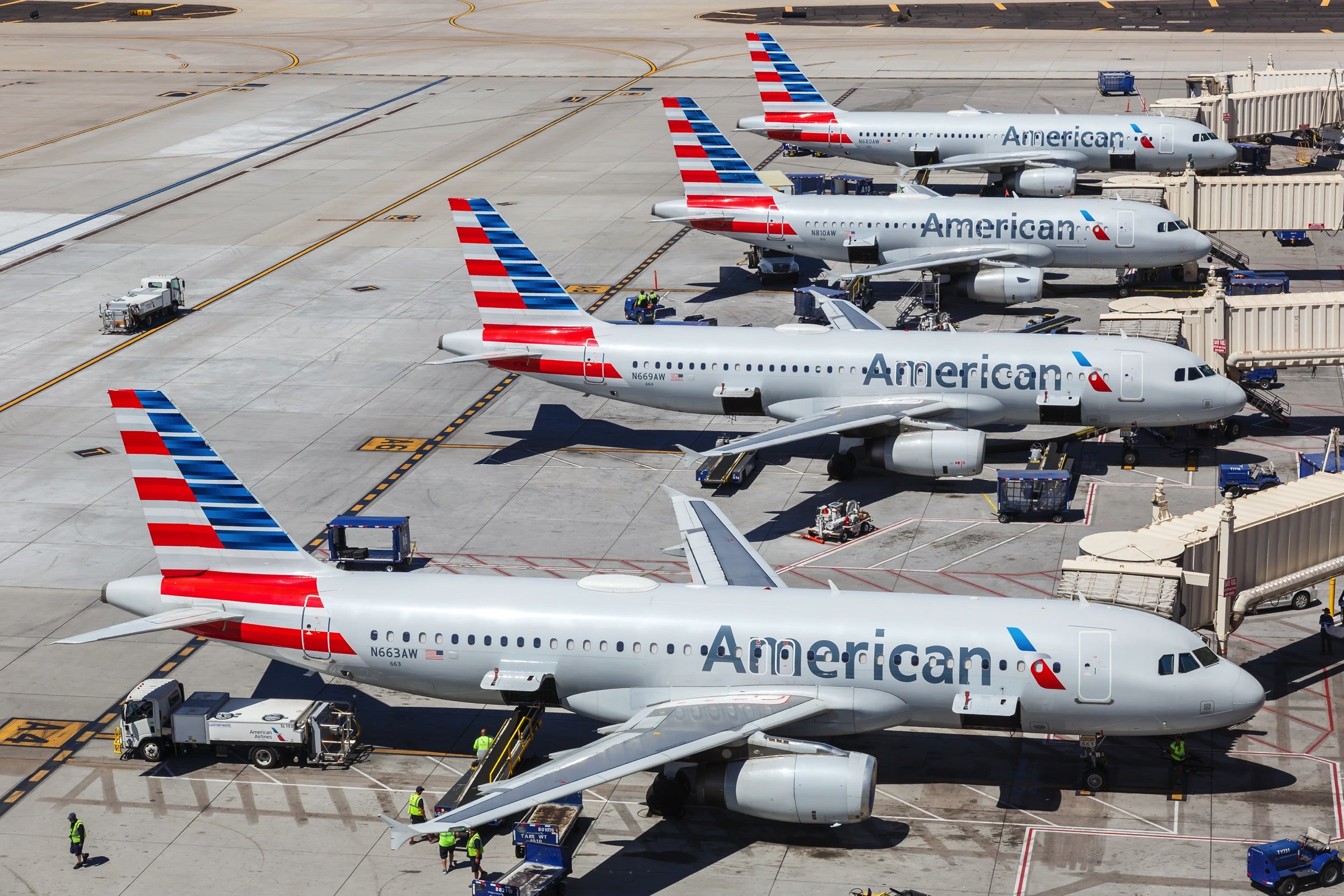 American Airlines planes at the gate in Phoenix airport