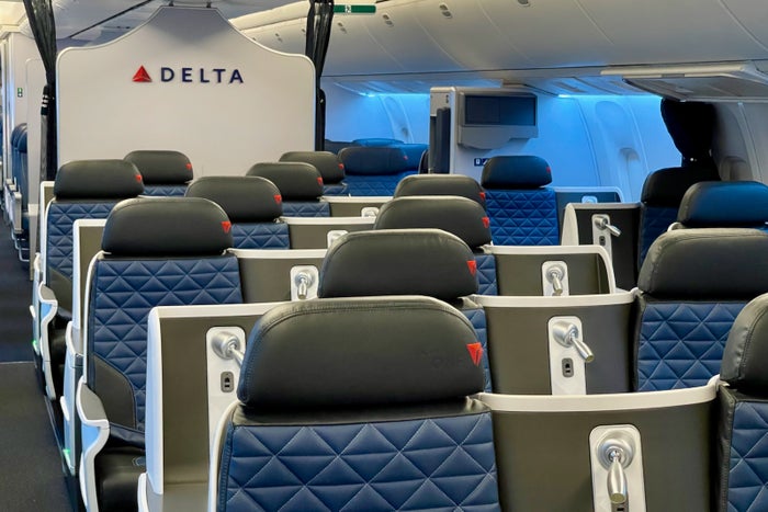 Onboard Delta's first retrofitted Boeing 767 with snazzy new cabins