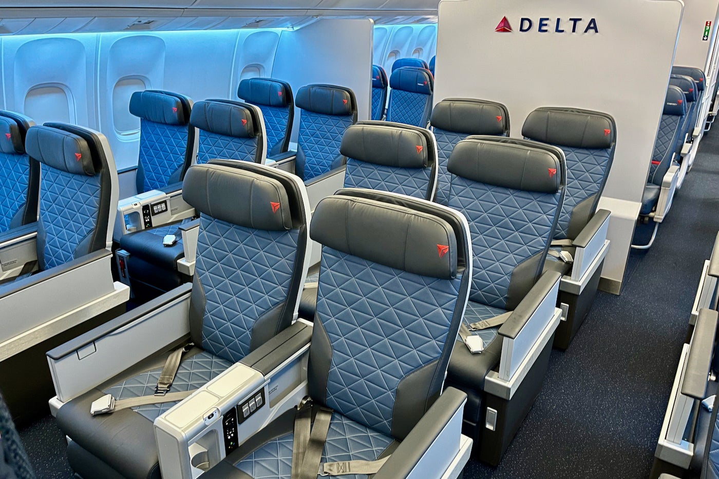 Onboard Delta's first retrofitted Boeing 767 with snazzy new cabins