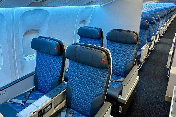 Onboard Delta's first retrofitted Boeing 767 with snazzy new cabins