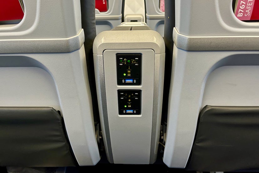 Onboard Delta's first retrofitted Boeing 767 with snazzy new cabins