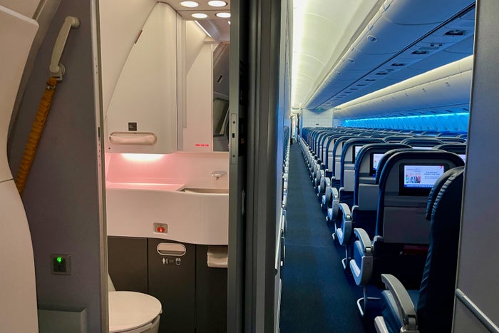 Onboard Delta's first retrofitted Boeing 767 with snazzy new cabins