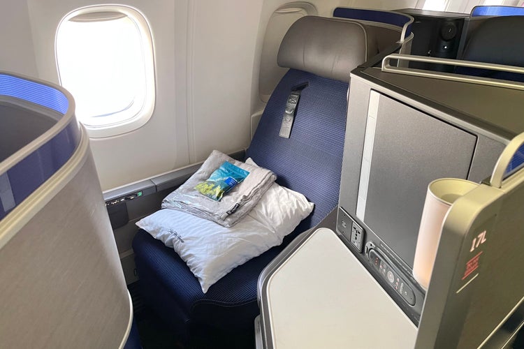 Fly United's new routes to Europe with business class award space - The ...