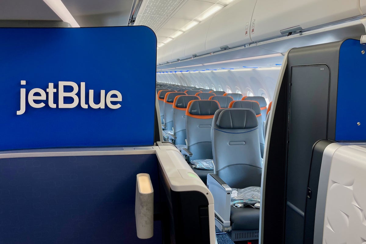 JetBlue unveils much-anticipated New York-to-Paris route - The Points Guy