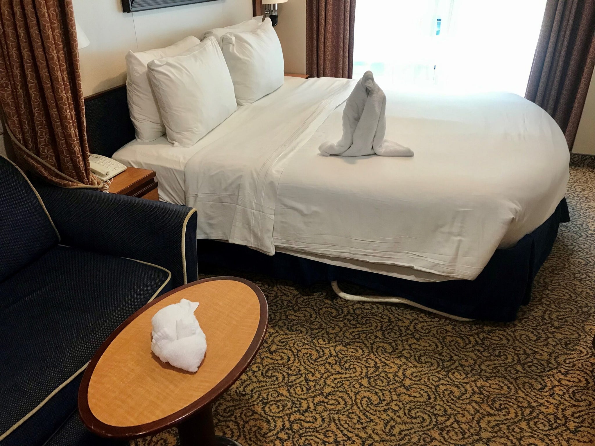 When it comes to housekeeping, cruise ships blow hotels out of the ...