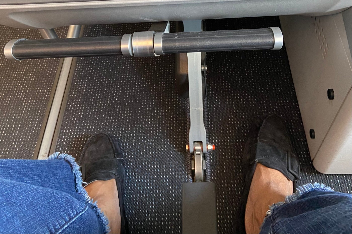 French Bee economy vs. premium The Points Guy