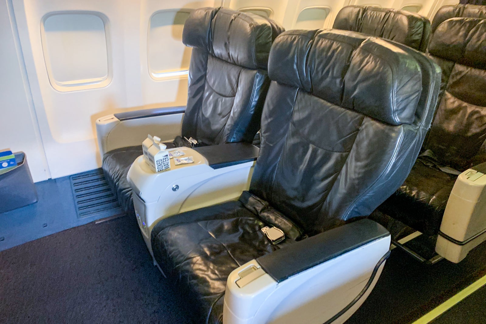 The ultimate guide to getting upgraded on Alaska Airlines - The Points Guy