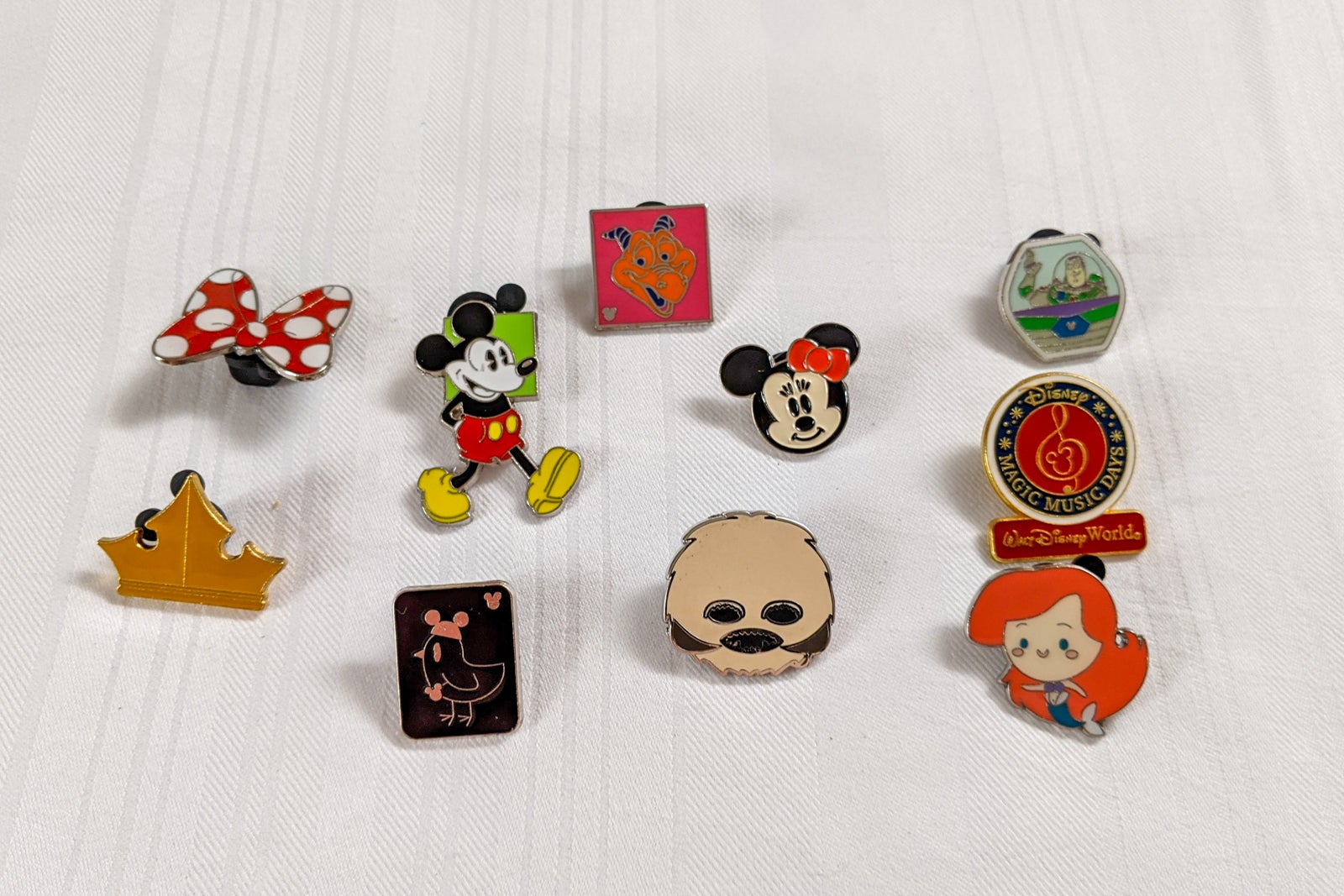 Pins comerciales de Disney