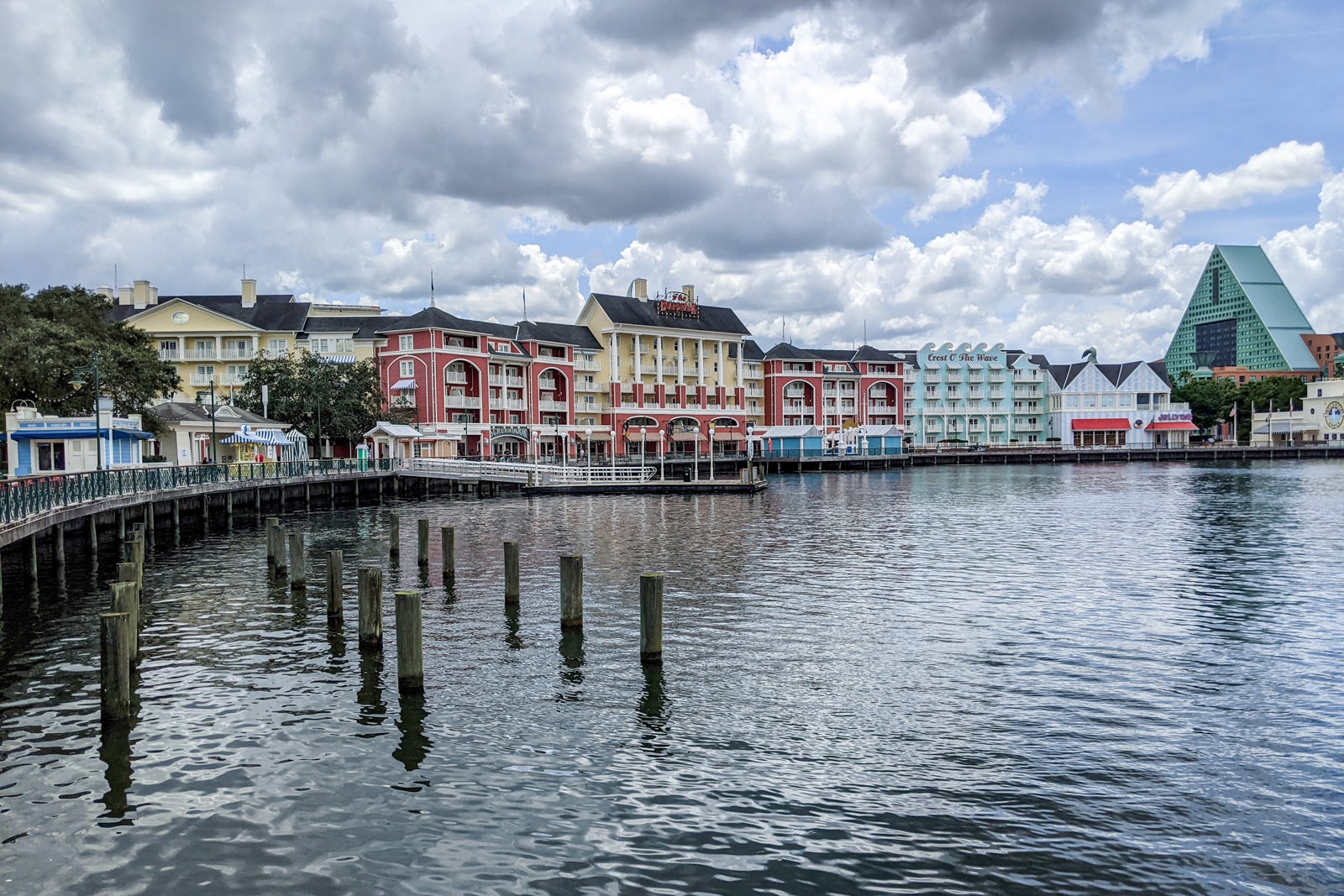  Disney Boardwalk area