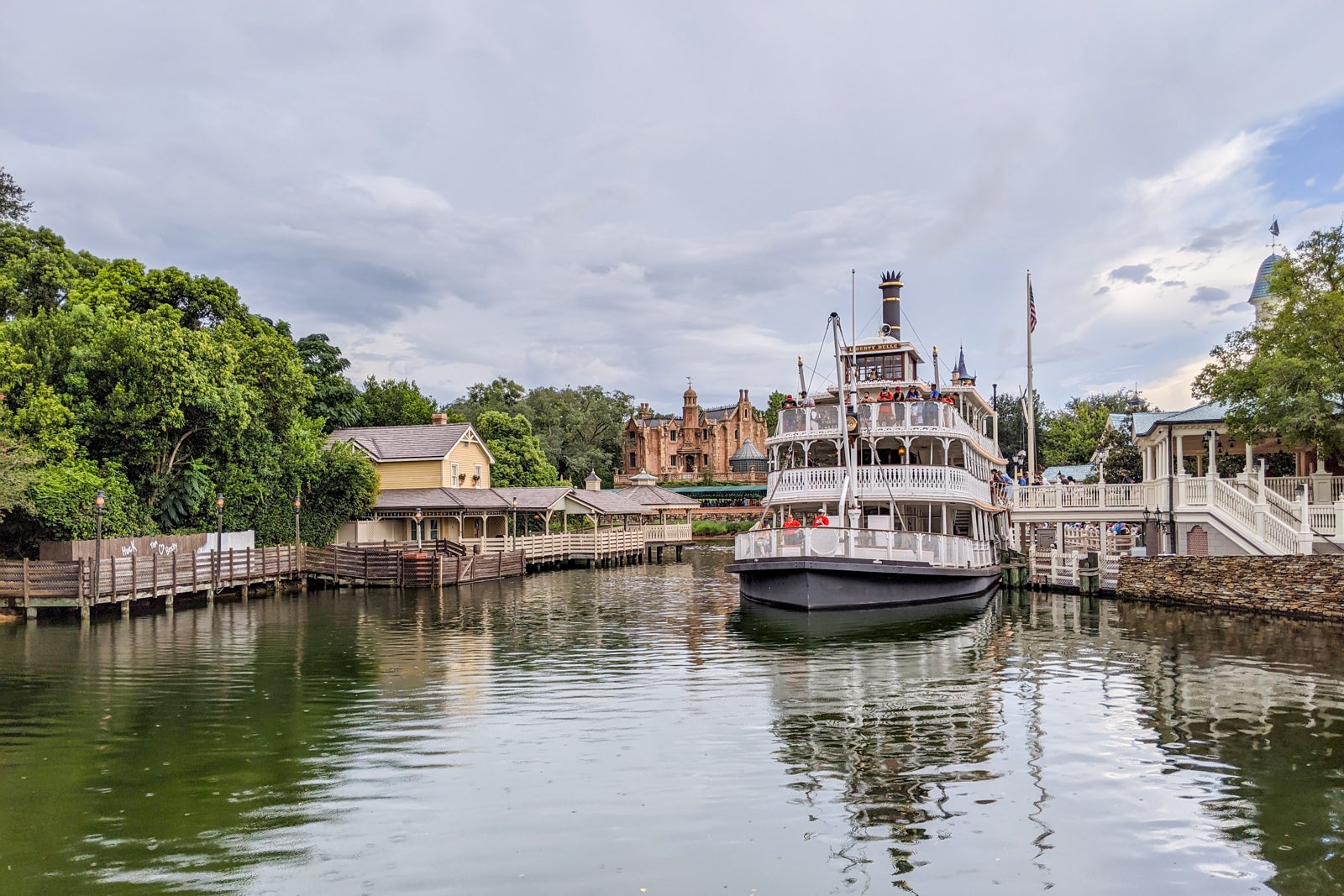 Liberty-pladsen Riverboat