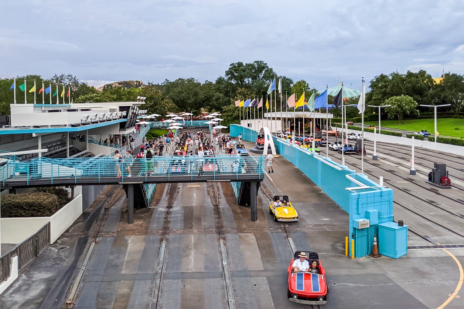 Vista dal Tomorrowland Autorità di Transito PeopleMover