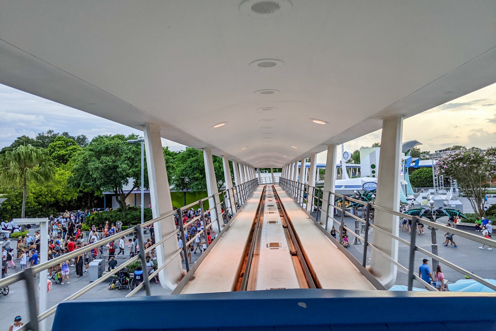  Tomorrowland Transit Authority PeopleMover