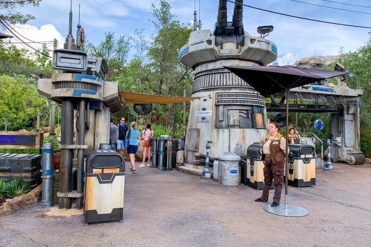 Disney World pauses Star Wars: Rise of the Resistance virtual queue ...