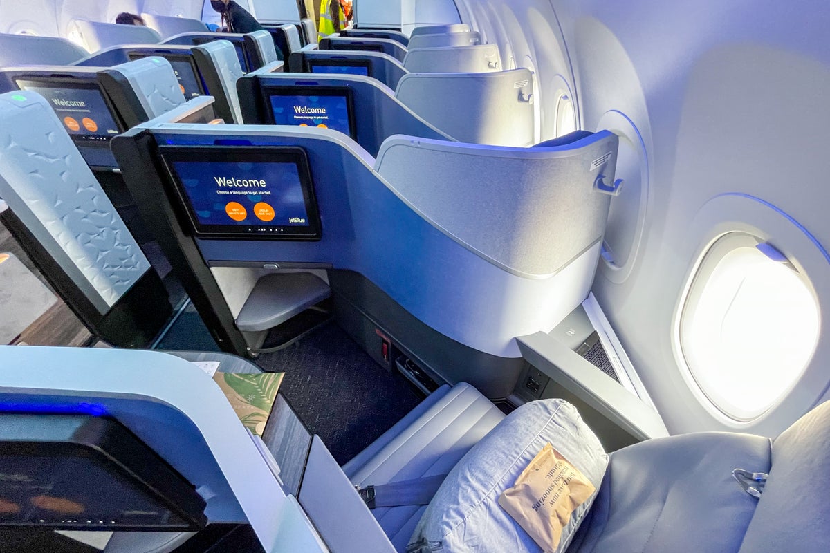 The Mint experience from London: What it was like flying JetBlue's ...