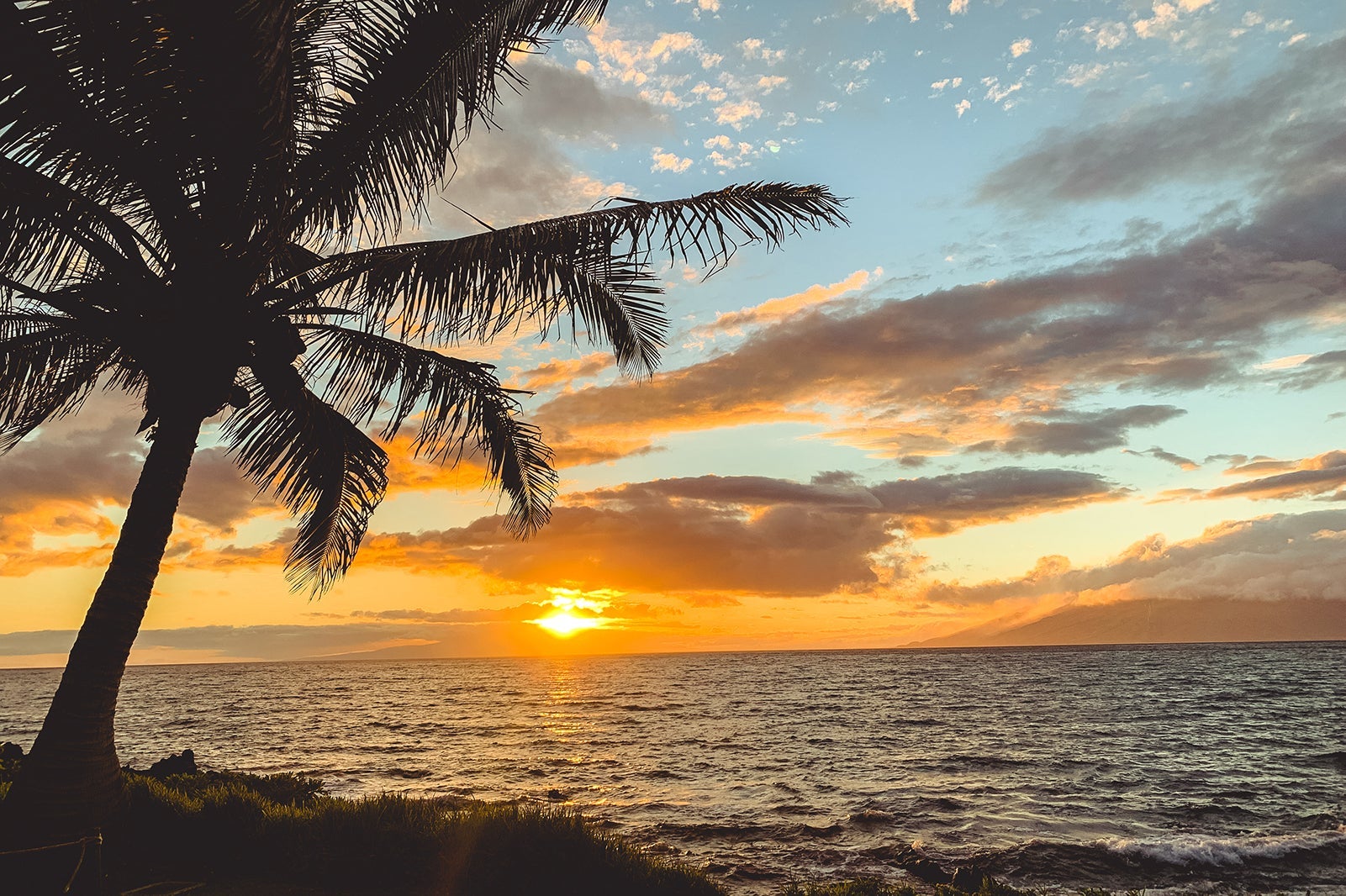 Hawaiian Airlines will reach more islands through deal with commuter carrier