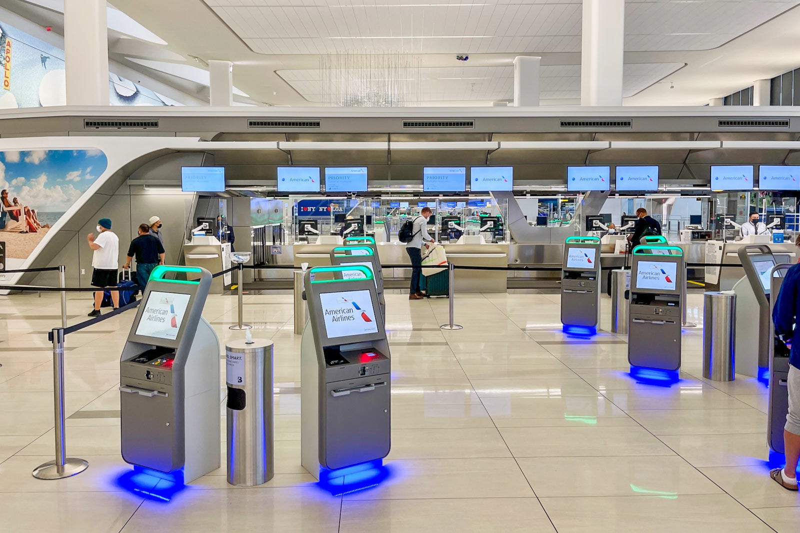 American Airlines Priority Check in LGA