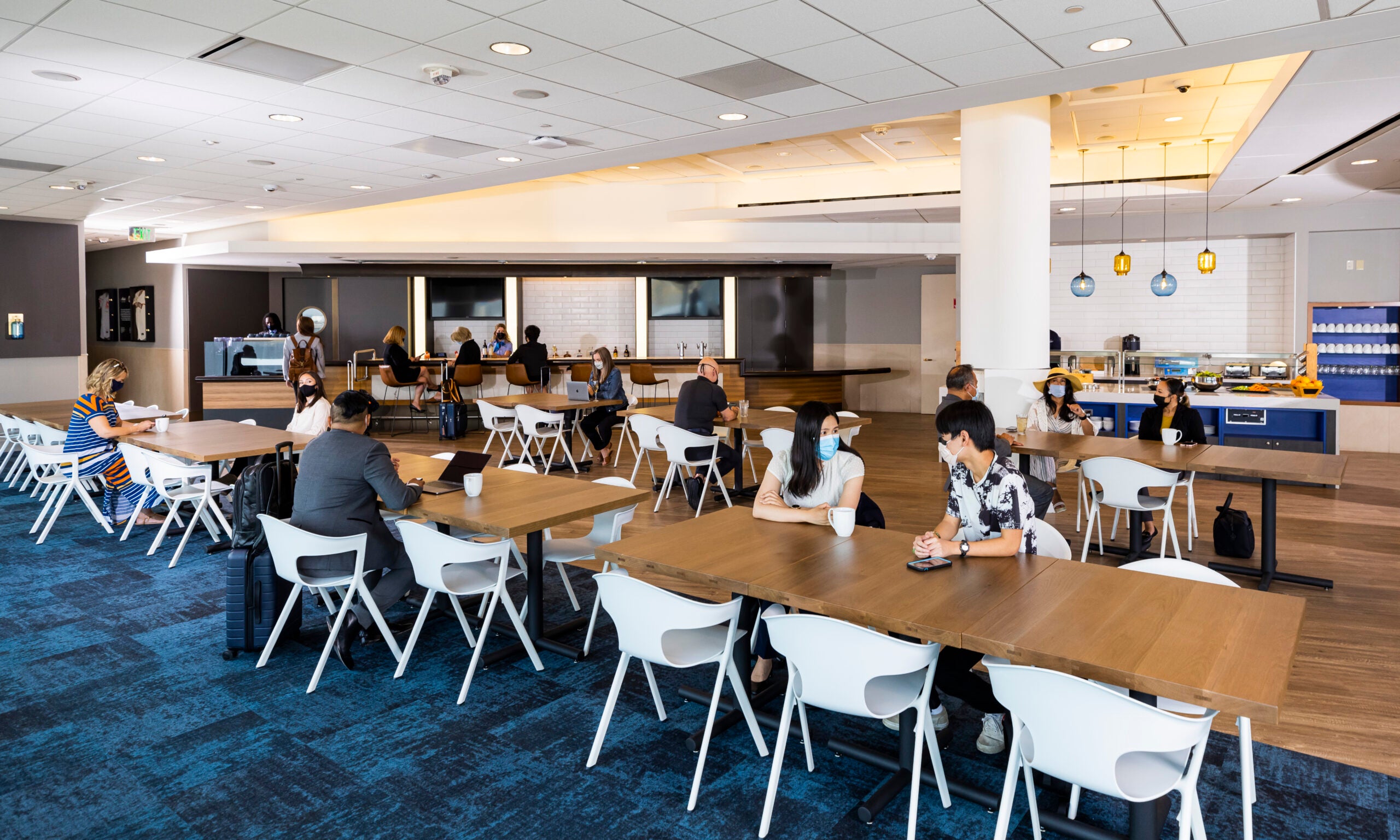 Your First Look At The Brand-new Alaska Lounge In San Francisco - The ...