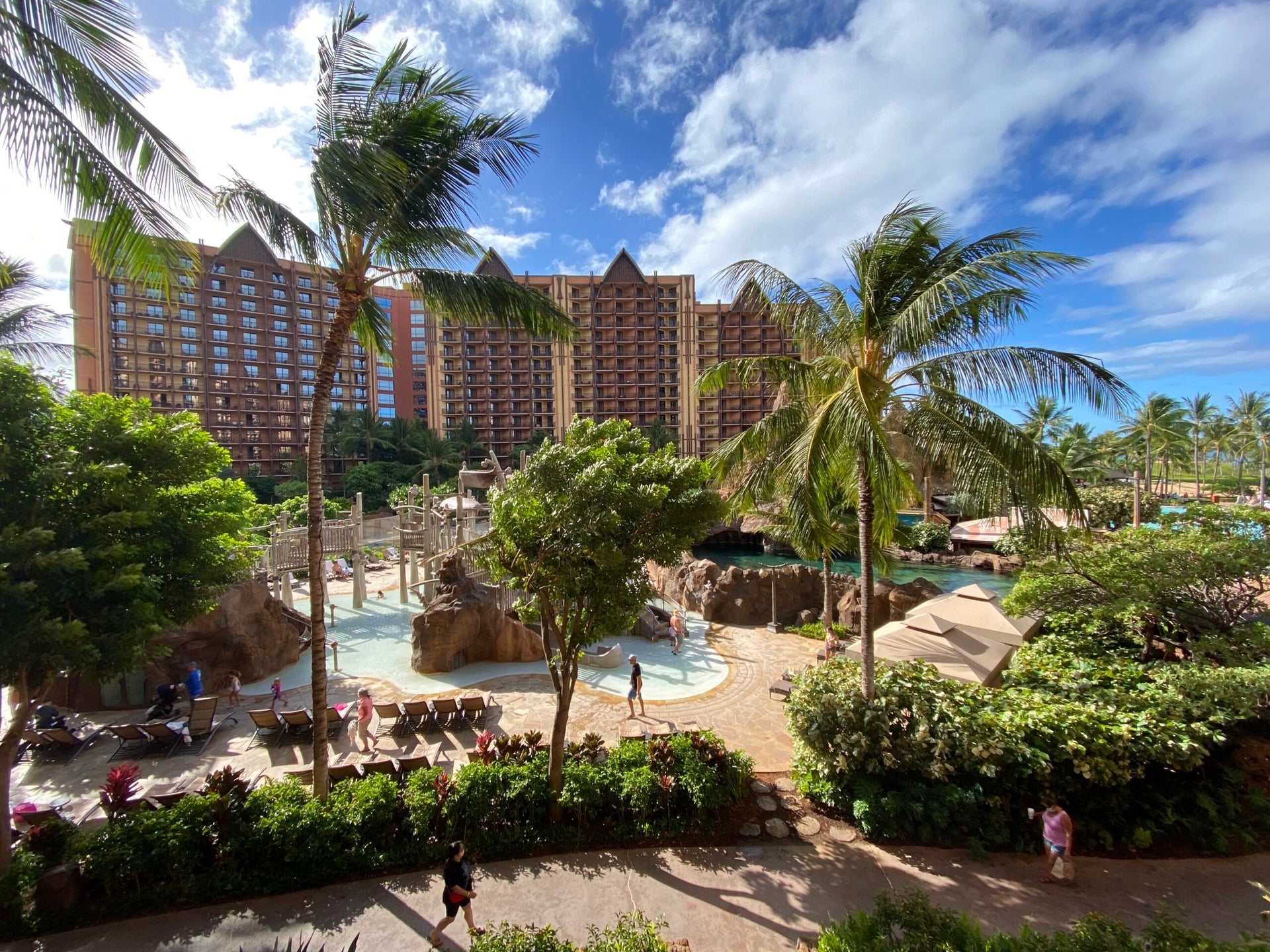 Should Hawaii-bound families visit Disney’s Aulani resort in 2021 ...