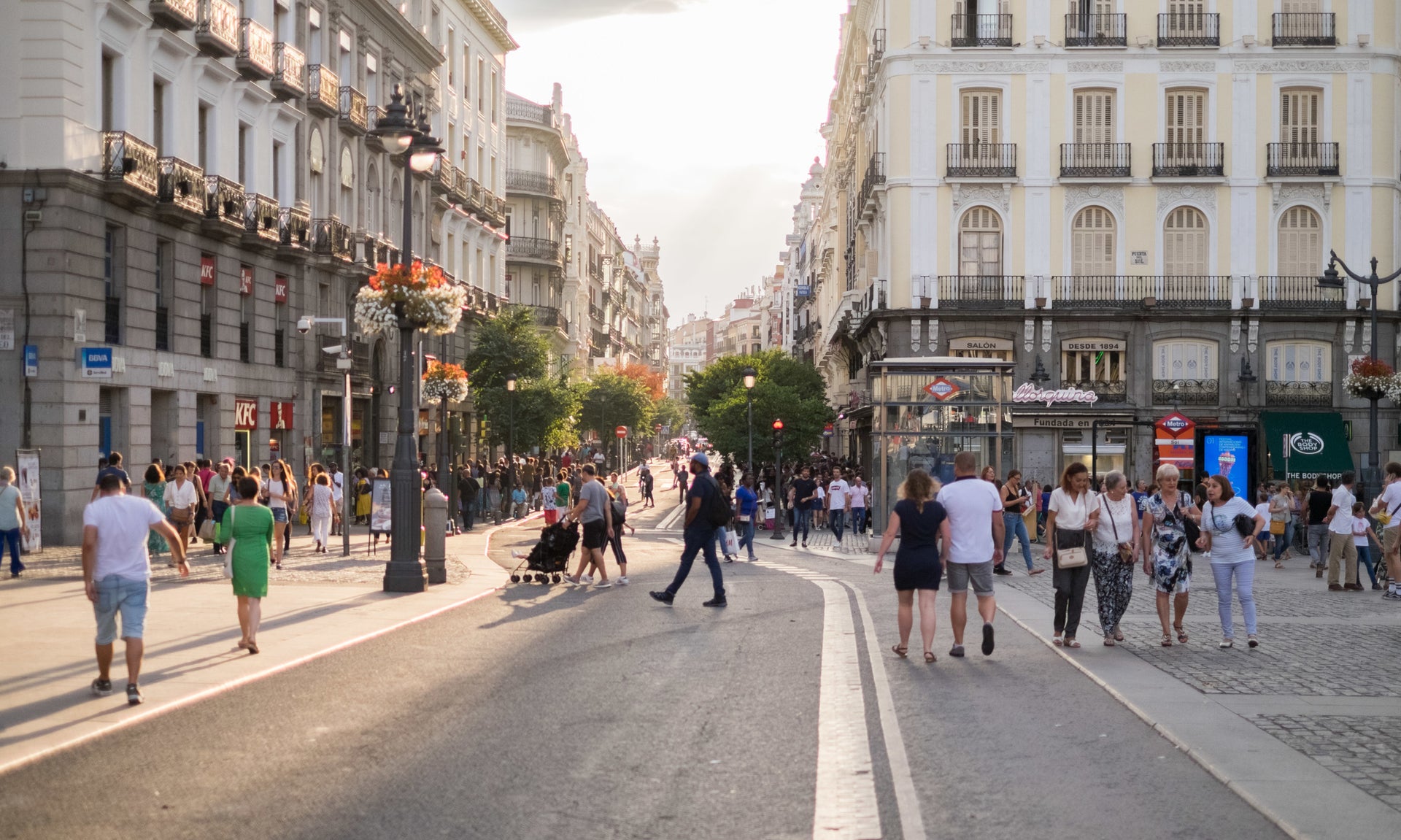 Urgent Travel Alert Bookingcom Just Removed 4000 Spain Listings - j7mdl8n