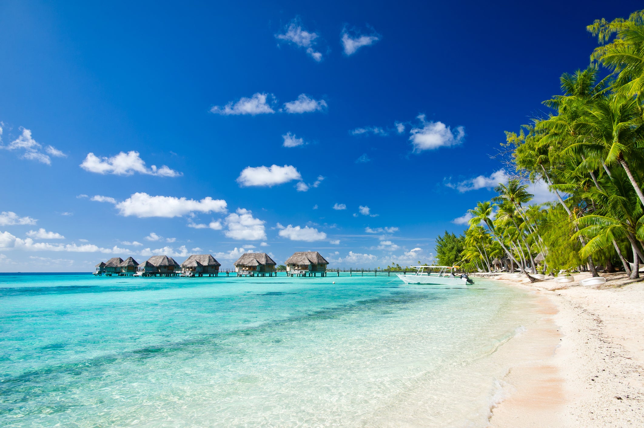 Beach resorts in Tahiti