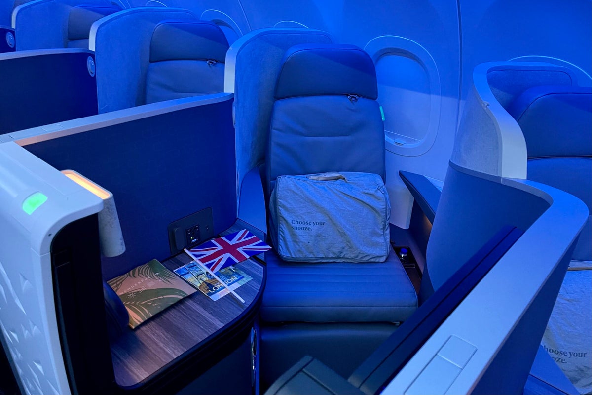 You can now book JetBlue Mint to London with Emirates Miles — and it's