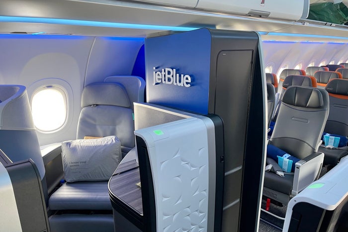 Newly minted: Reviewing JetBlue's brand new business class from London ...