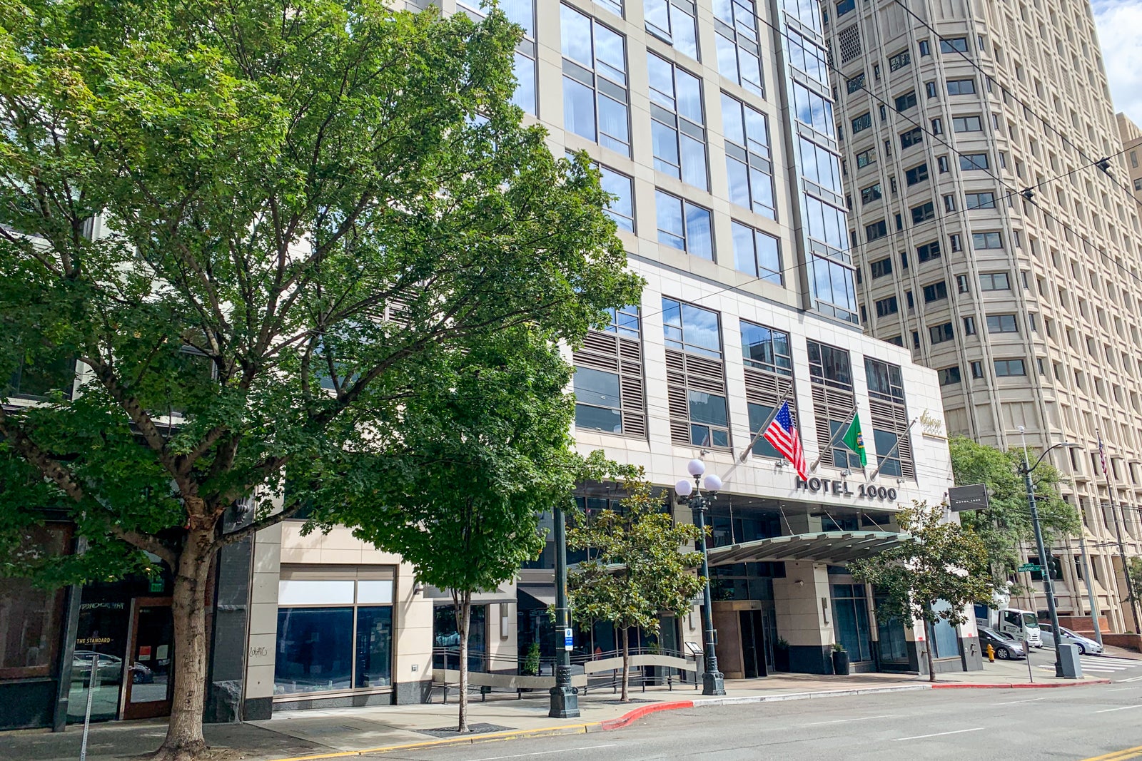 Pretty but pricey Seattle's newest luxury Hilton the Hotel 1000 LXR