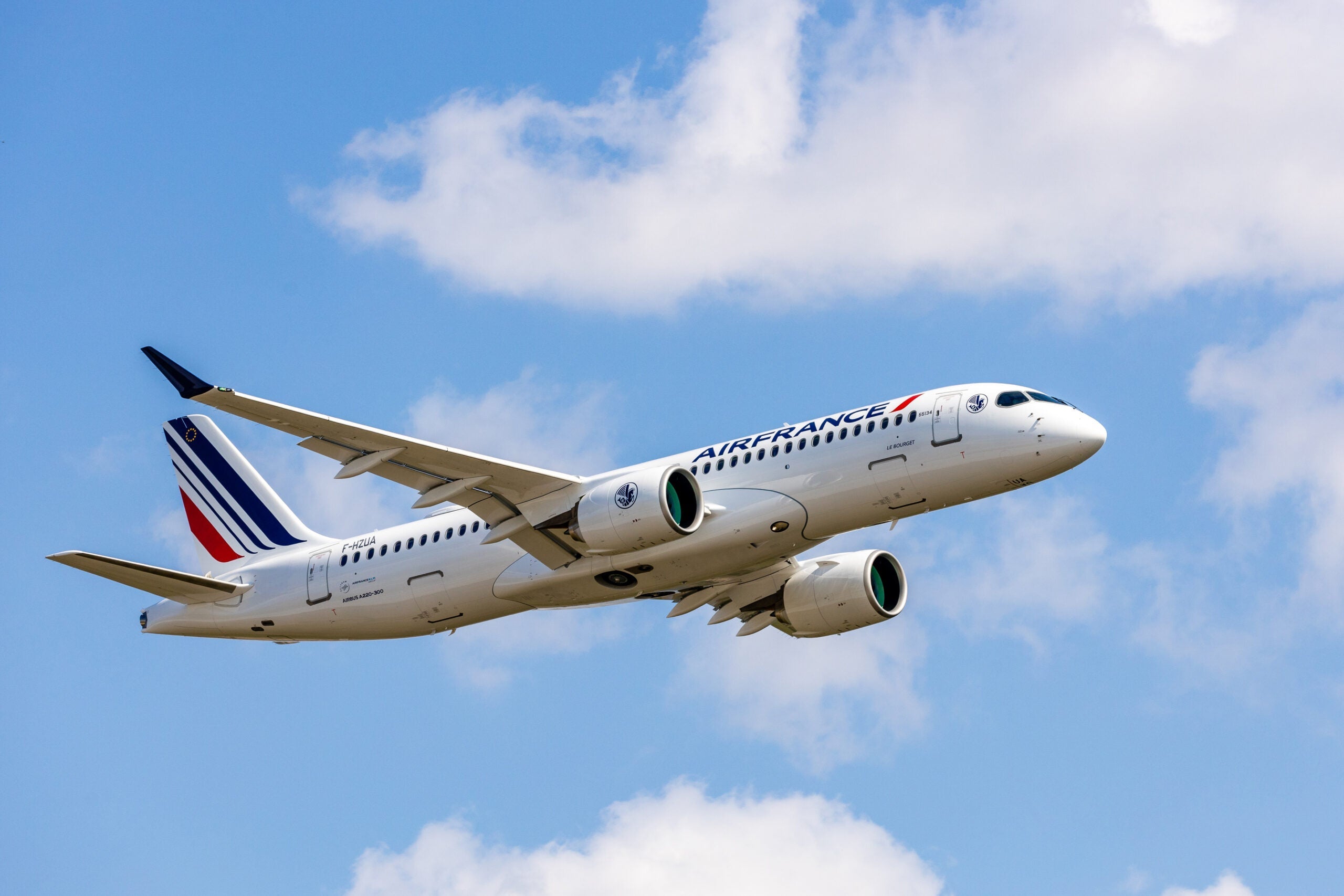 A220-300-Air-France_6-scaled