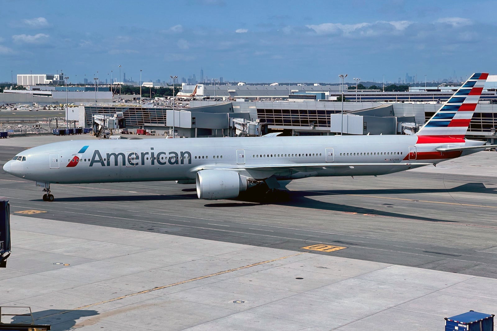 American Airlines Boeing 777-300ER