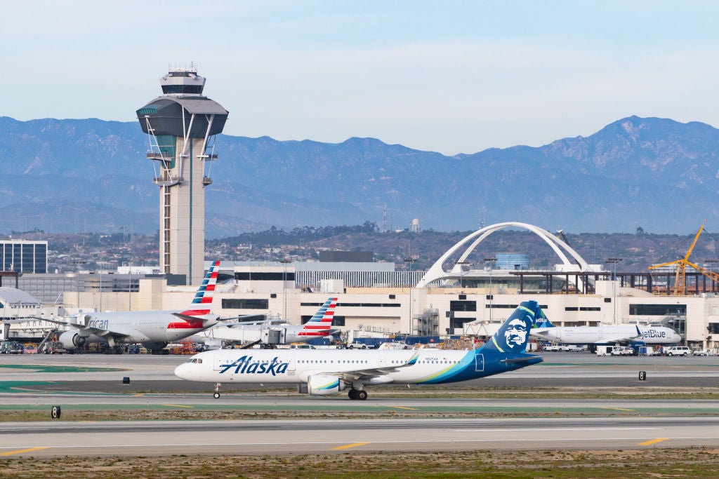 alaska airlines lax