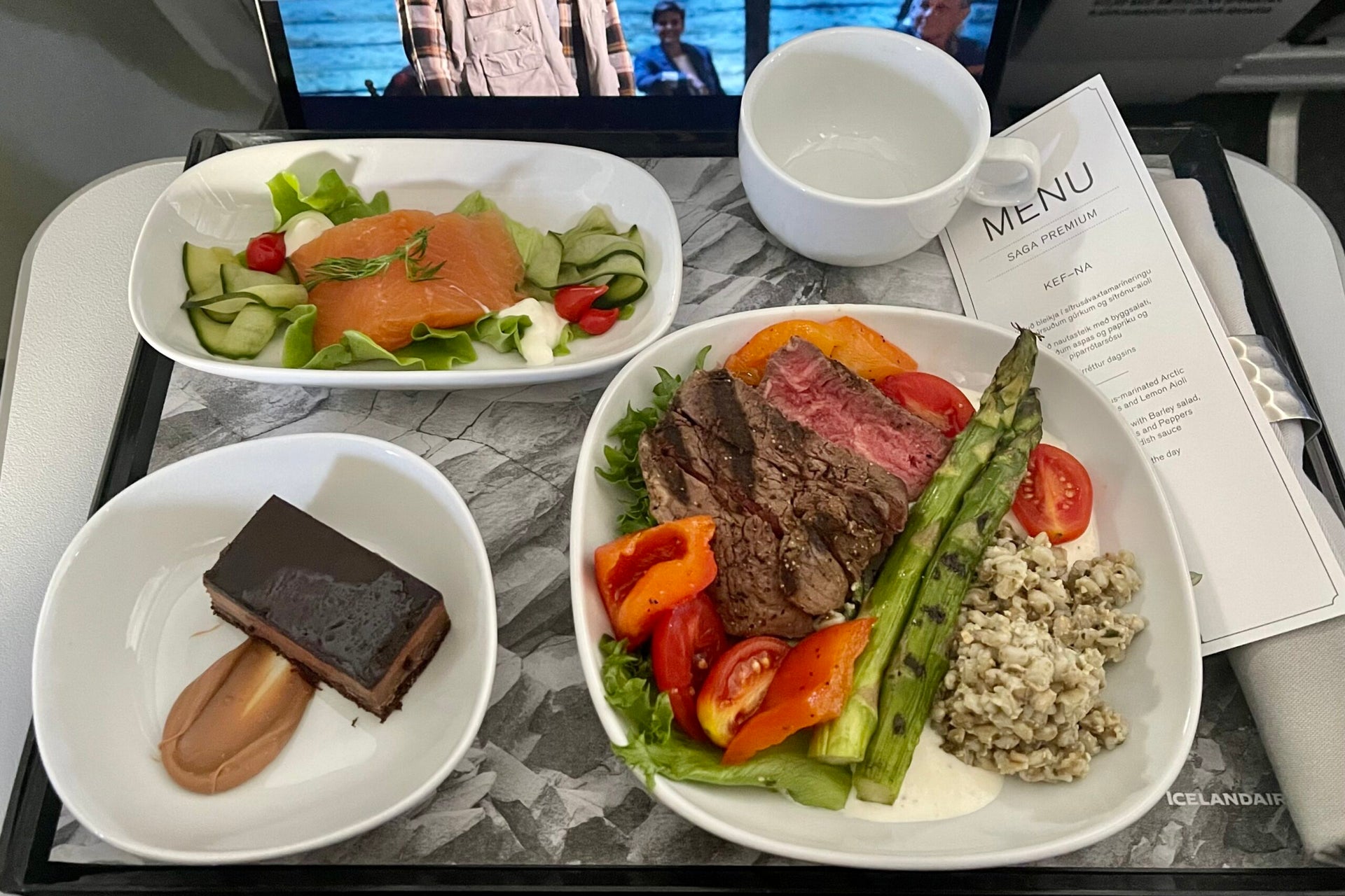 4 reasons to fly Saga Class on Icelandair #39 s new 737 MAX over the larger