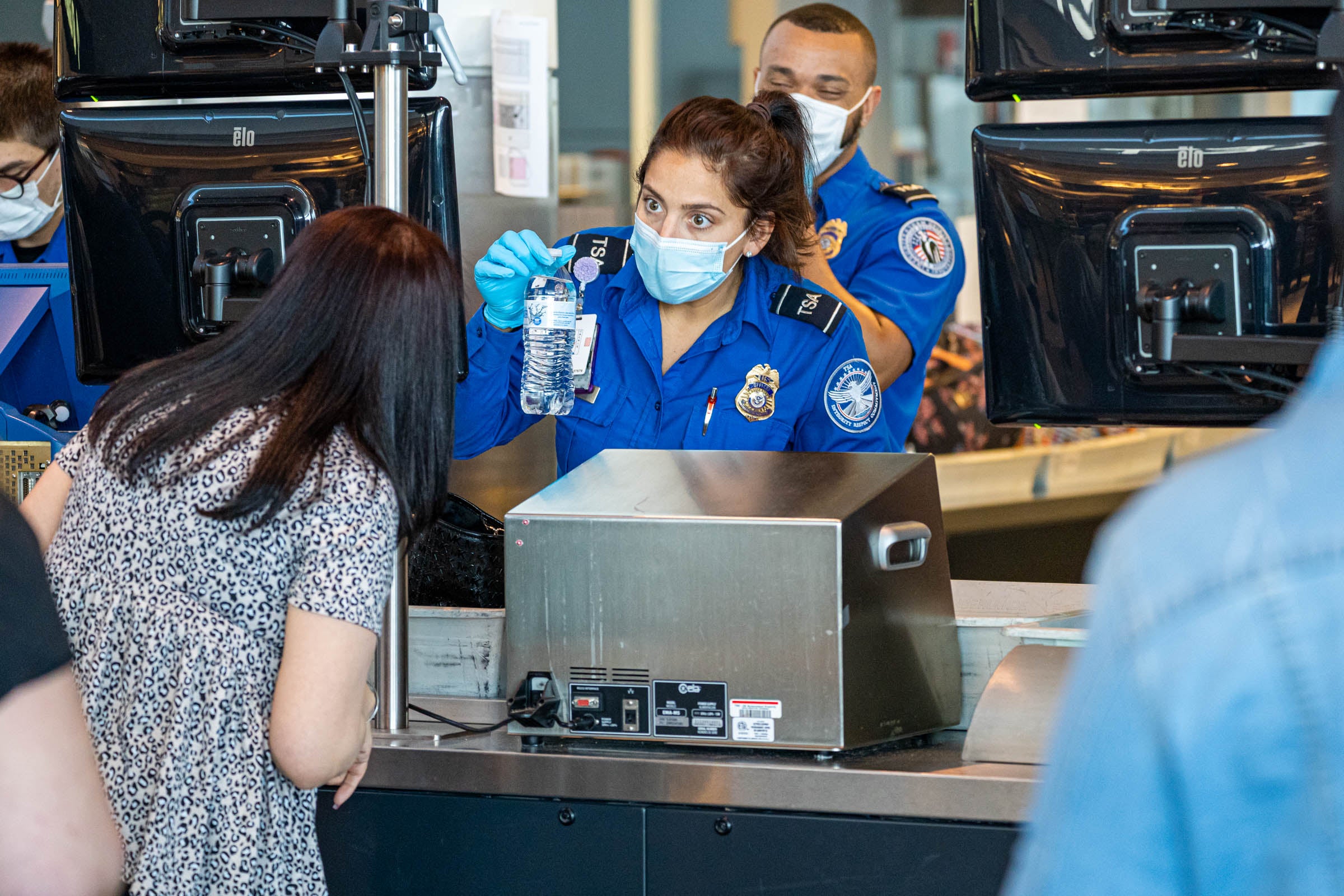 airline travel government shutdown