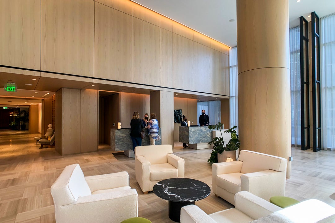 A beloved LA icon is brought back to life: Reviewing the new Fairmont ...