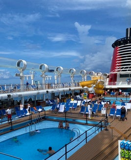 8 things that happen when you have a cruise ship (almost) all to yourself