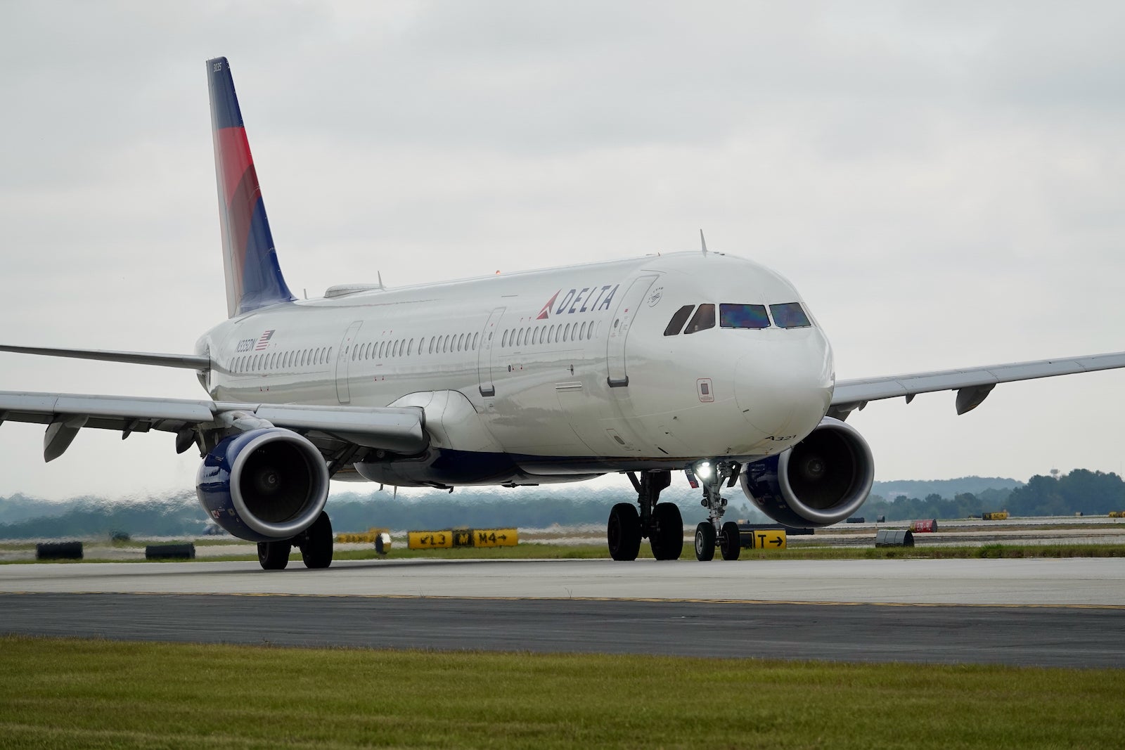 delta flights from atlanta to new york today time