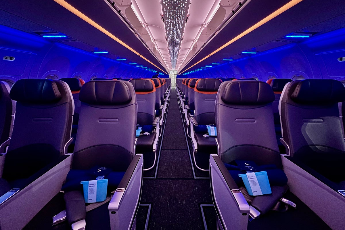 Tapas menu, live TV and fast Wi-Fi: $99 flights to London on JetBlue ...