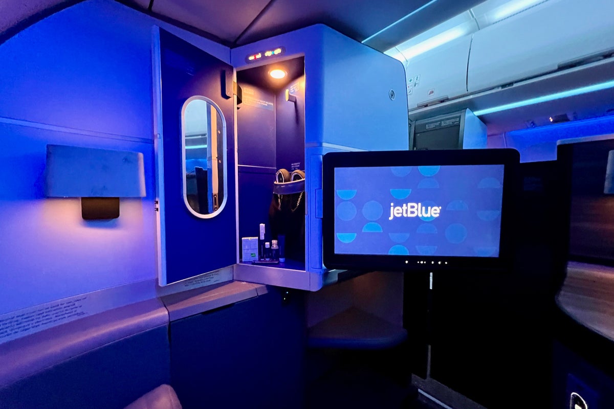 JetBlue officially makes Amsterdam its 3rd European destination The