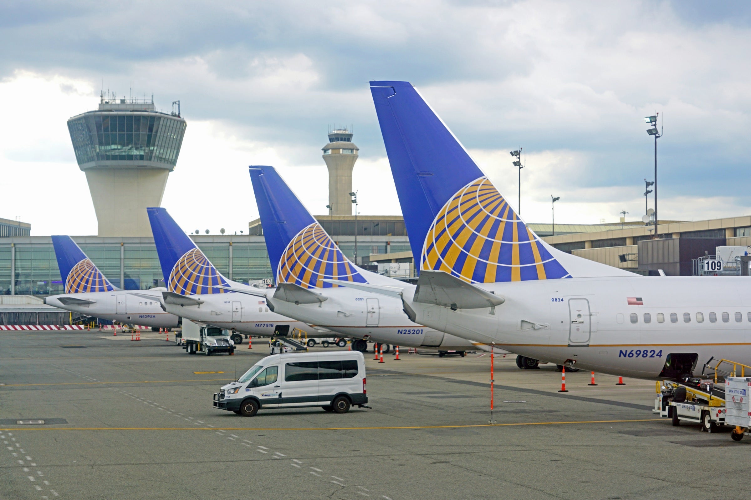 United planes at the gate in Newark airport