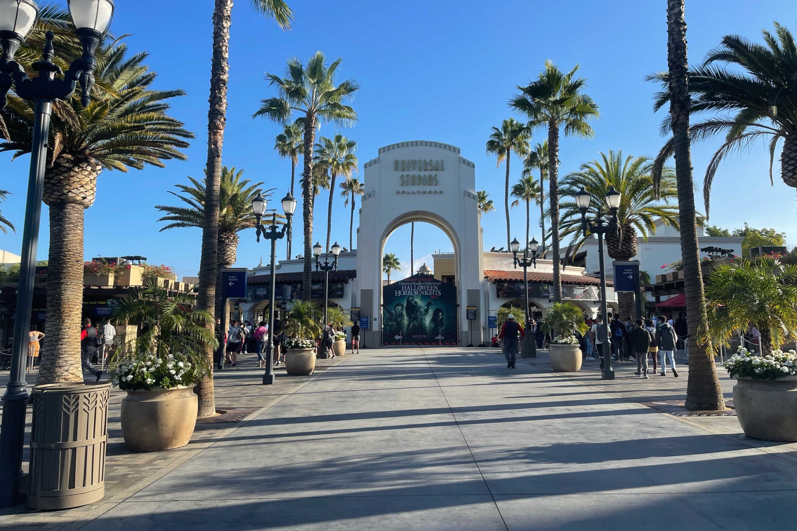 Universal Studios Hollywood entrance arch