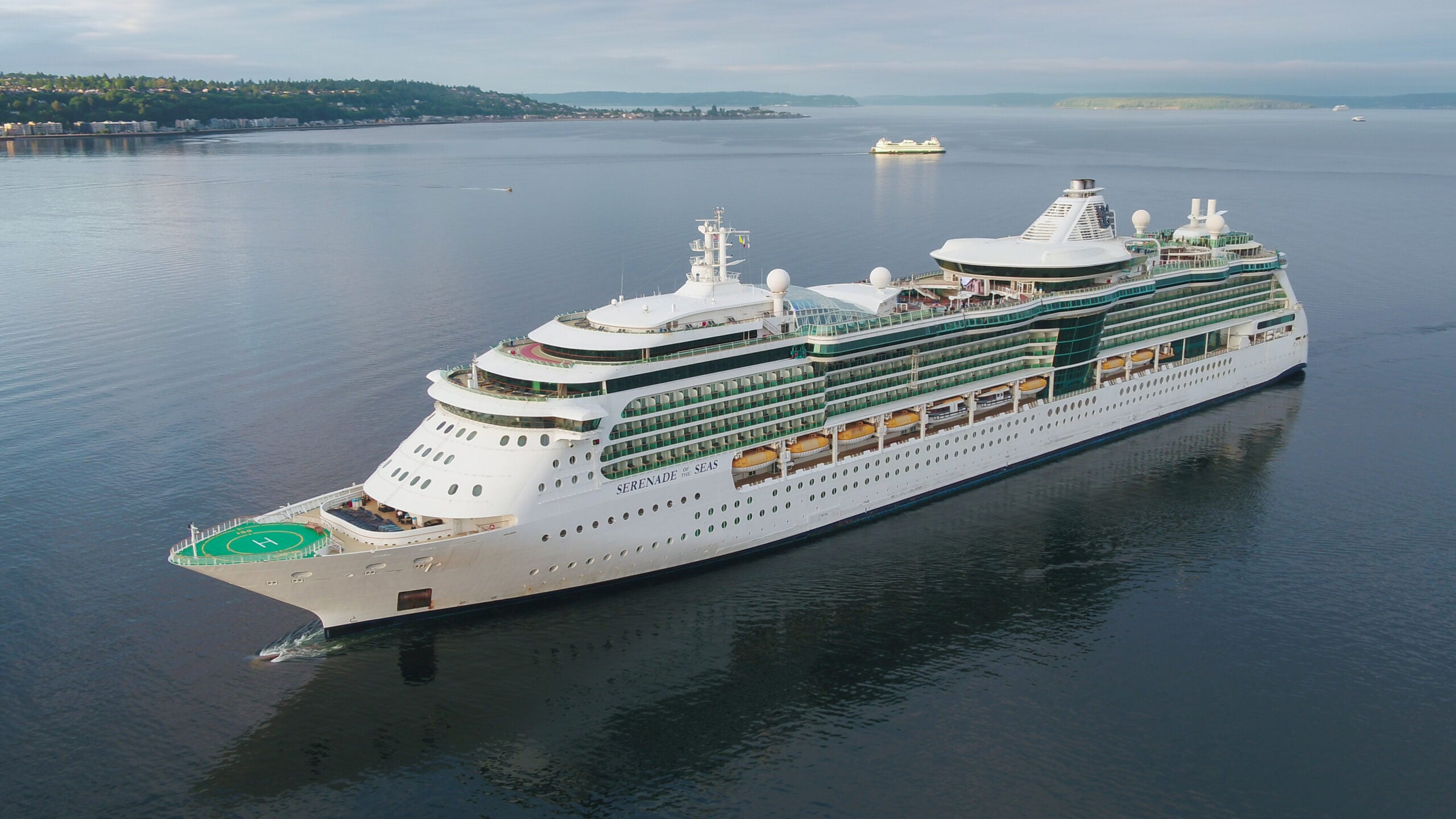 largest royal caribbean cruise ship
