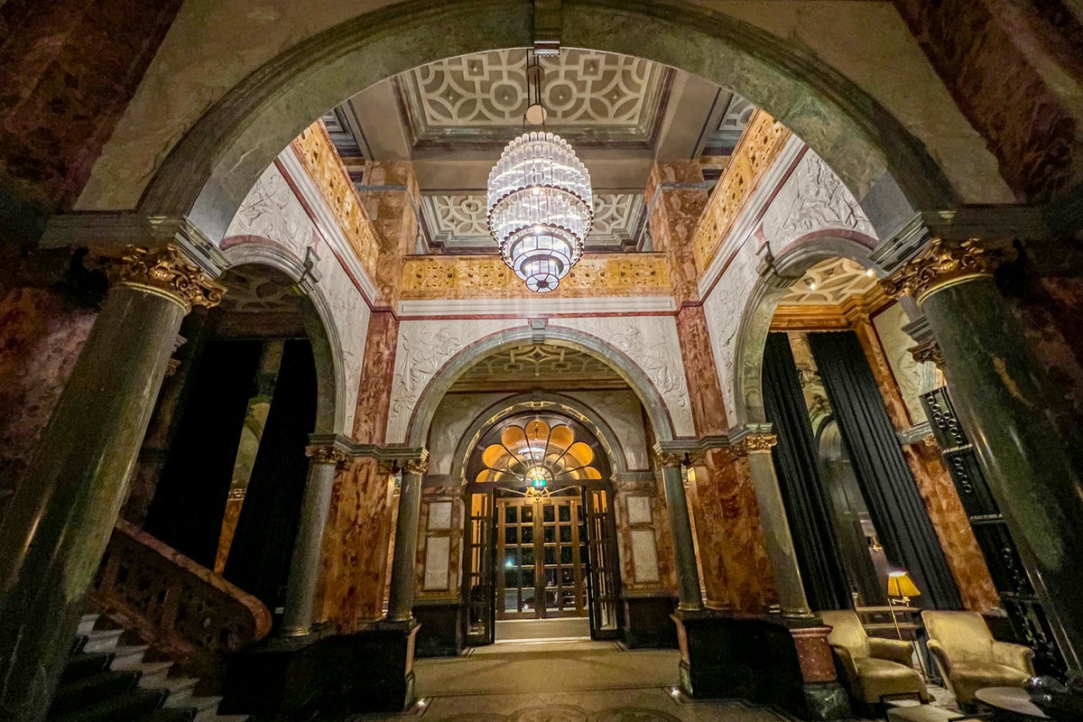 My new favorite London hotel A review of the Kimpton Fitzroy The