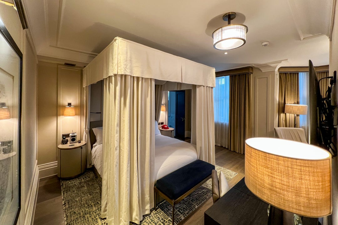 My new favorite London hotel: A review of the Kimpton Fitzroy - The ...