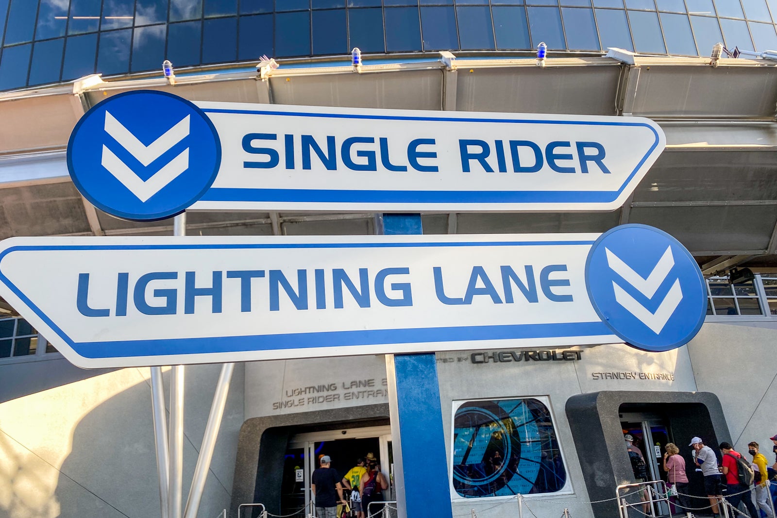 Is Disney Lightning Lane worth it?